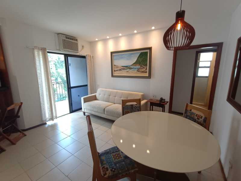 Conheça 866d311e-70e7-4f94-b588-a77808 do imóvel - Imóvel de 2 quartos em famoso Residencial de Copacabana por 710.000 - CLAU500 - 25 866d311e-70e7-4f94-b588-a77808 - 25