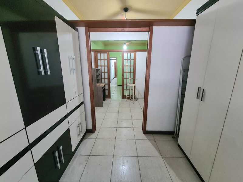 Conheça 07845272-cee6-4b74-9621-1f8f3e do imóvel - Conjugadão na quadra da praia de Copacabana 480.000 - CLAU1150 - 13 07845272-cee6-4b74-9621-1f8f3e - 13