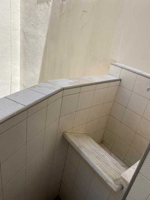 4a41c22f-3ee6-4863-b0be-b8ac92 - 21