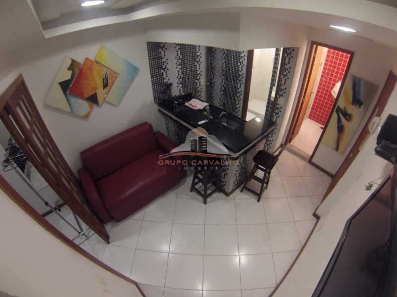 Conheça 36408766-32d5-4144-8205-62e8d do imóvel - Raridade em Copacabana 2 quartos com 2 banheiros na quadra da praia - TEMP2001 - 5 36408766-32d5-4144-8205-62e8d - 5