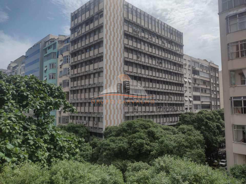 Imperdível - Imperdível !! quadra da praia na área nobre de Copacabana - CJI2021