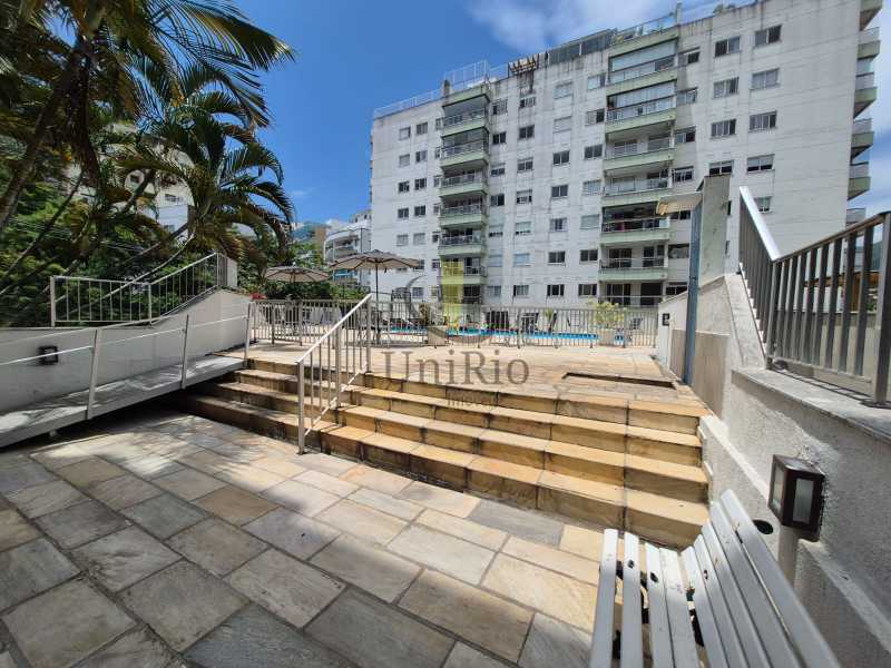 931fdb07-e08b-45c4-911f-71cbec - 21