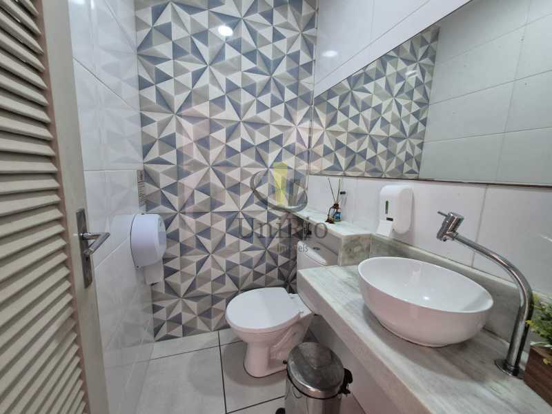 77998b50-f66d-4a6a-8da4-be6eb7 - 27