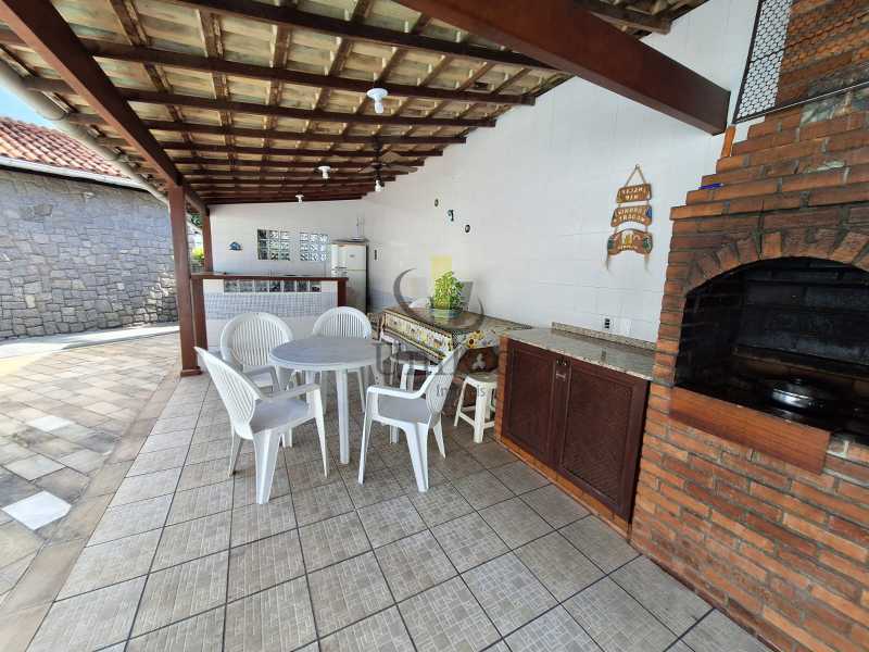Área Gourmet - 12