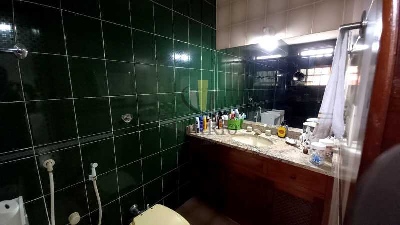 Conheça Banh suite do imóvel - Casa em Condomínio 3 quartos à venda Freguesia (Jacarepaguá), Rio de Janeiro - R$ 1.470.000 - FRCN30071 - 23 Banh suite - 23
