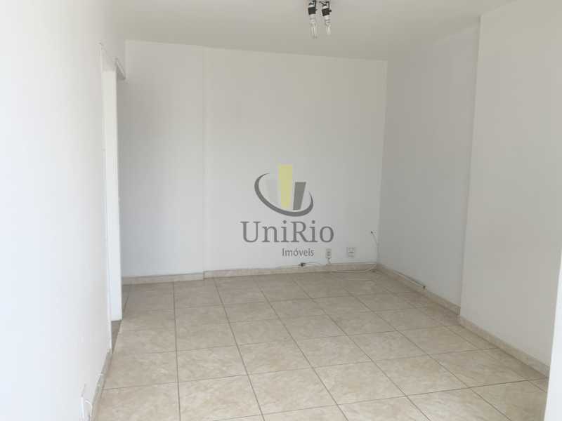 Conheça C37105E1-0332-4012-B762-8EE87D do imóvel - Apartamento 2 quartos à venda Bento Ribeiro, Rio de Janeiro - R$ 190.000 - FRAP21072 - 13 C37105E1-0332-4012-B762-8EE87D - 13