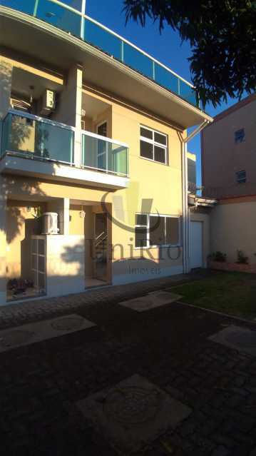 Conheça DF3CC5DD-9AAC-4486-AB14-0EB4C7 do imóvel - Casa em Condomínio 3 quartos à venda Tanque, Rio de Janeiro - R$ 460.000 - FRCN30094 - 1 DF3CC5DD-9AAC-4486-AB14-0EB4C7 - 1