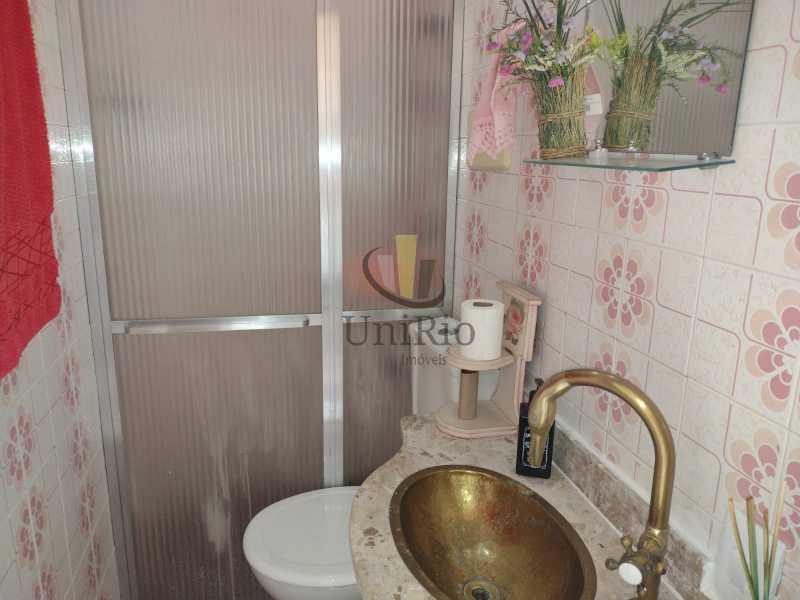 Conheça Banheiro da área externa do imóvel - Casa em Condomínio 3 quartos à venda Freguesia (Jacarepaguá), Rio de Janeiro - R$ 790.000 - FRCN30097 - 19 Banheiro da área externa - 19