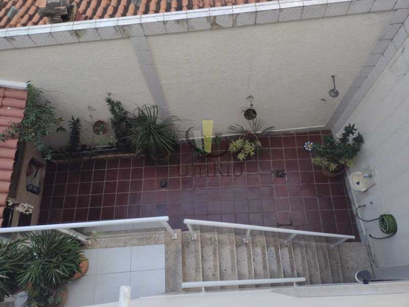 Conheça Acesso área Gourmet do imóvel - Casa em Condomínio 3 quartos à venda Freguesia (Jacarepaguá), Rio de Janeiro - R$ 790.000 - FRCN30097 - 20 Acesso área Gourmet - 20