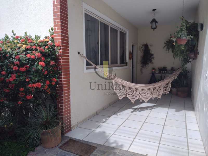 Conheça Varanda da Frente do imóvel - Casa em Condomínio 3 quartos à venda Freguesia (Jacarepaguá), Rio de Janeiro - R$ 790.000 - FRCN30097 - 3 Varanda da Frente - 3