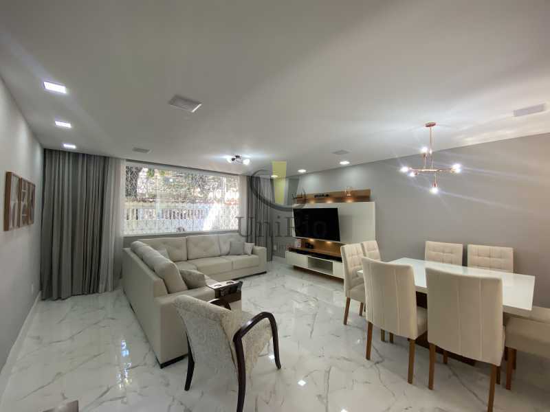 Conheça 02 do imóvel - Casa 4 quartos à venda Grajaú, Rio de Janeiro - R$ 1.850.000 - FRCA40020 - 3 02 - 3