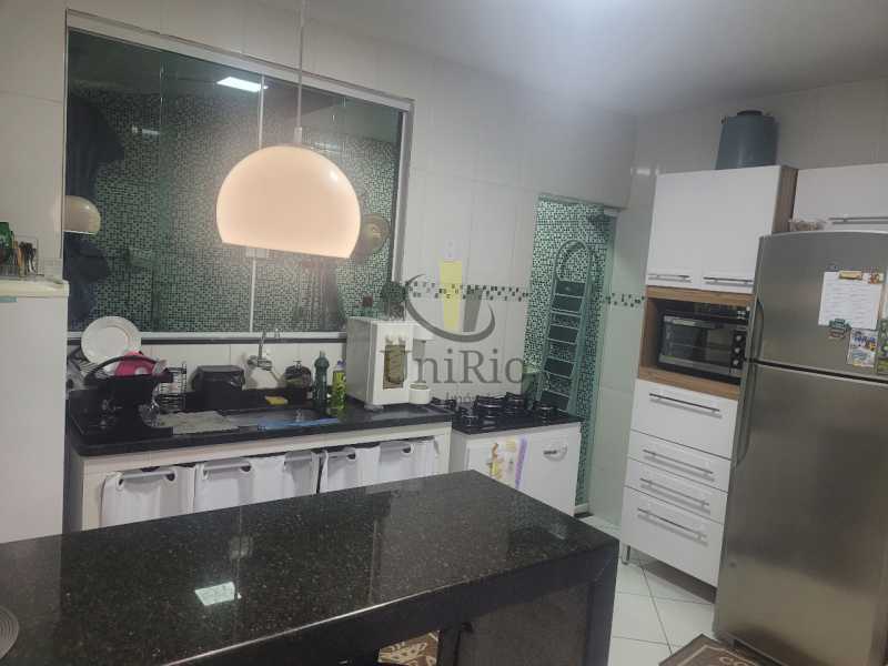 Conheça 9F030304-CF5E-4505-9FCD-E66791 do imóvel - Casa de Vila 2 quartos à venda Taquara, Rio de Janeiro - R$ 385.000 - FRCV20018 - 16 9F030304-CF5E-4505-9FCD-E66791 - 16