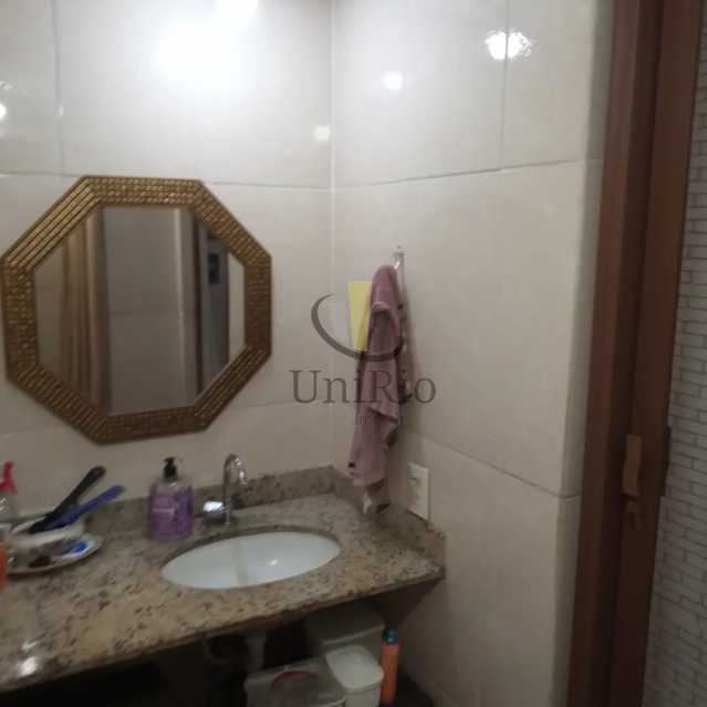 feafef29-63c2-4bd3-bc02-949592 - 12
