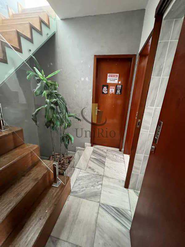 119FFAF5-7065-4567-9BB5-948593 - 14
