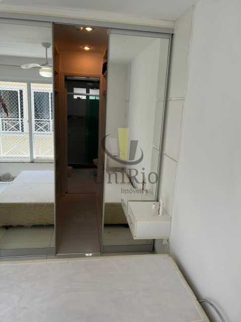 Conheça 2472b012-4a6b-4919-bf95-0b0327 do imóvel - Casa em Condomínio 3 quartos à venda Anil, Rio de Janeiro - R$ 550.000 - FRCN30123 - 17 2472b012-4a6b-4919-bf95-0b0327 - 17