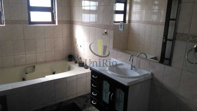 Conheça A3B2AD5E-6500-4F63-8569-18FCEE do imóvel - Casa em Condomínio 3 quartos à venda Taquara, Rio de Janeiro - R$ 650.000 - FRCN30126 - 14 A3B2AD5E-6500-4F63-8569-18FCEE - 14