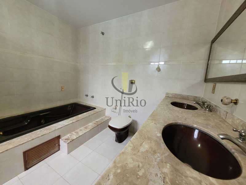 Conheça WhatsApp Image 2023-02-23 at 1 do imóvel - Casa em Condomínio 3 quartos à venda Anil, Rio de Janeiro - R$ 1.540.000 - FRCN30130 - 17 WhatsApp Image 2023-02-23 at 1 - 17