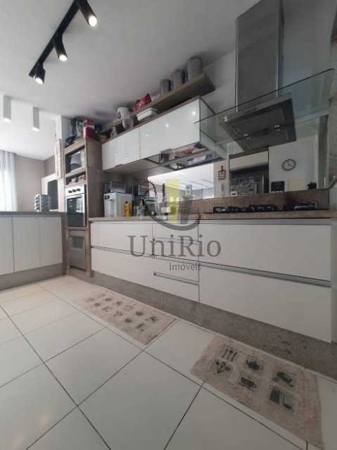 Conheça {description} 5 do imóvel - Casa em Condomínio 3 quartos à venda Jacarepaguá, Rio de Janeiro - R$ 1.195.000 - FRCN30131 - 4 {description} 5 - 4