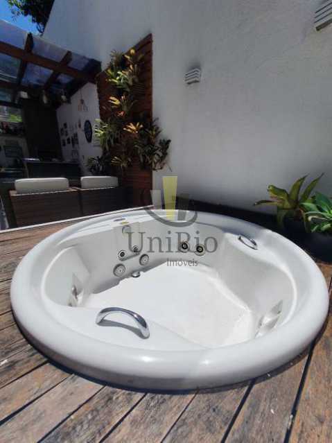 Conheça {description} 17 do imóvel - Casa em Condomínio 3 quartos à venda Jacarepaguá, Rio de Janeiro - R$ 1.195.000 - FRCN30131 - 10 {description} 17 - 10