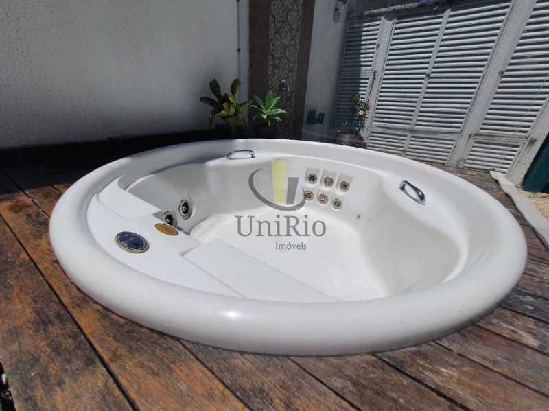 Conheça {description} 18 do imóvel - Casa em Condomínio 3 quartos à venda Jacarepaguá, Rio de Janeiro - R$ 1.195.000 - FRCN30131 - 12 {description} 18 - 12