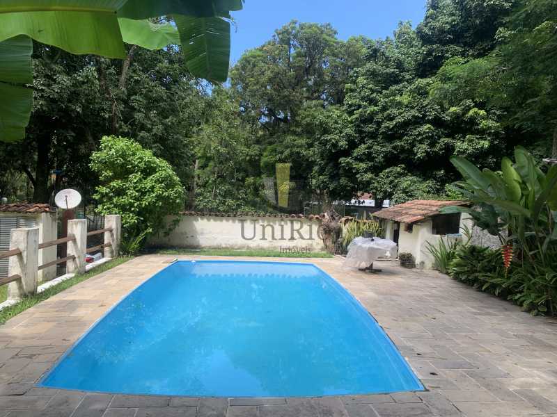 Conheça 51D78AB2-321C-4C6B-B558-0BF830 do imóvel - Casa em Condomínio 3 quartos à venda Itanhangá, Rio de Janeiro - R$ 630.000 - FRCN30134 - 26 51D78AB2-321C-4C6B-B558-0BF830 - 26