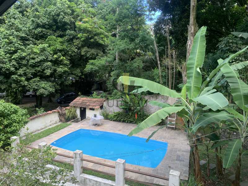 Conheça B594D570-A72E-4F1F-A463-E22FBA do imóvel - Casa em Condomínio 3 quartos à venda Itanhangá, Rio de Janeiro - R$ 630.000 - FRCN30134 - 4 B594D570-A72E-4F1F-A463-E22FBA - 4