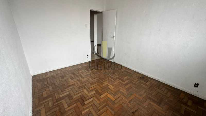 c8257893-95c3-4c4a-a3bd-80bd45 - 10