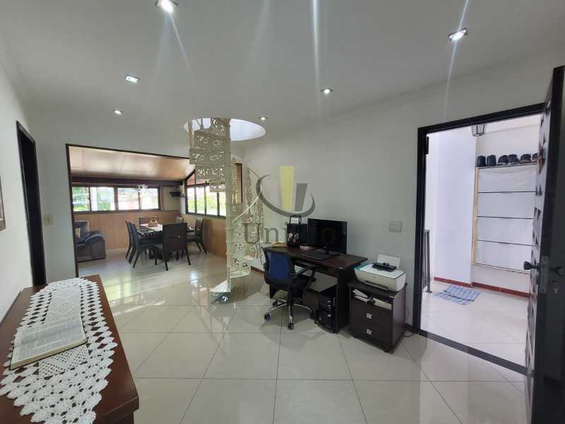 Conheça WhatsApp Image 2023-09-01 at 1 do imóvel - Casa em Condomínio 4 quartos à venda Freguesia (Jacarepaguá), Rio de Janeiro - R$ 740.000 - FRCN40091 - 12 WhatsApp Image 2023-09-01 at 1 - 12