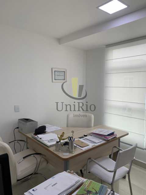 Conheça 2e4b19a1-85e5-4b8e-b48c-2e8bbf do imóvel - Sala Comercial 22m² à venda Taquara, Rio de Janeiro - R$ 130.000 - FRSL00063 - 4 2e4b19a1-85e5-4b8e-b48c-2e8bbf - 4