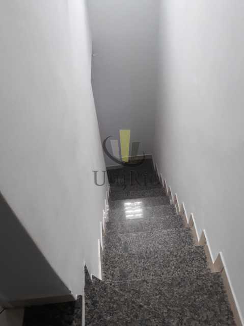 Conheça WhatsApp Image 2023-10-03 at 1 do imóvel - Casa de Vila 2 quartos à venda Curicica, Rio de Janeiro - R$ 280.000 - FRCV20028 - 16 WhatsApp Image 2023-10-03 at 1 - 16