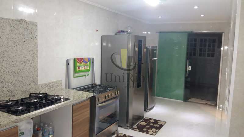 Conheça bab4a22f-cdb4-4bf7-9451-055581 do imóvel - Casa em Condomínio 3 quartos à venda Taquara, Rio de Janeiro - R$ 950.000 - FRCN30166 - 9 bab4a22f-cdb4-4bf7-9451-055581 - 9