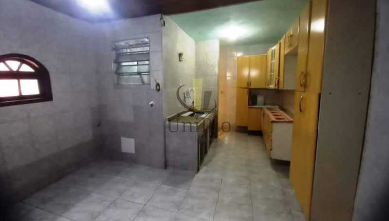 3cca09cf-2683-44c8-8e53-76045b - 10