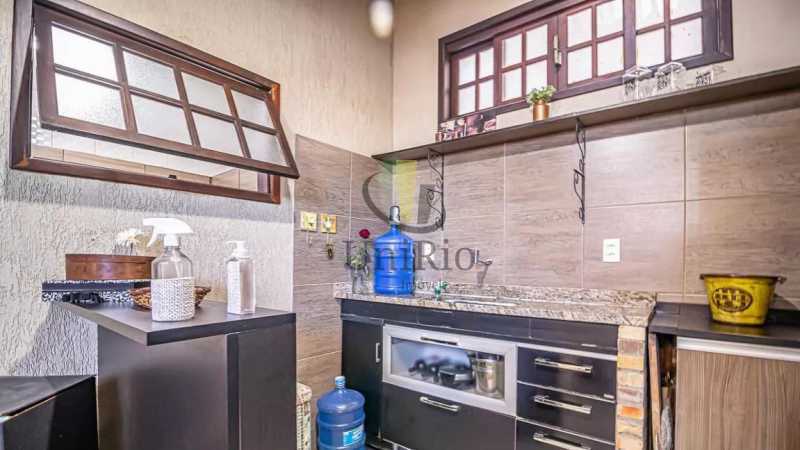 Conheça WhatsApp Image 2023-11-04 at 1 do imóvel - Casa em Condomínio 4 quartos à venda Tanque, Rio de Janeiro - R$ 670.000 - FRCN40098 - 27 WhatsApp Image 2023-11-04 at 1 - 27