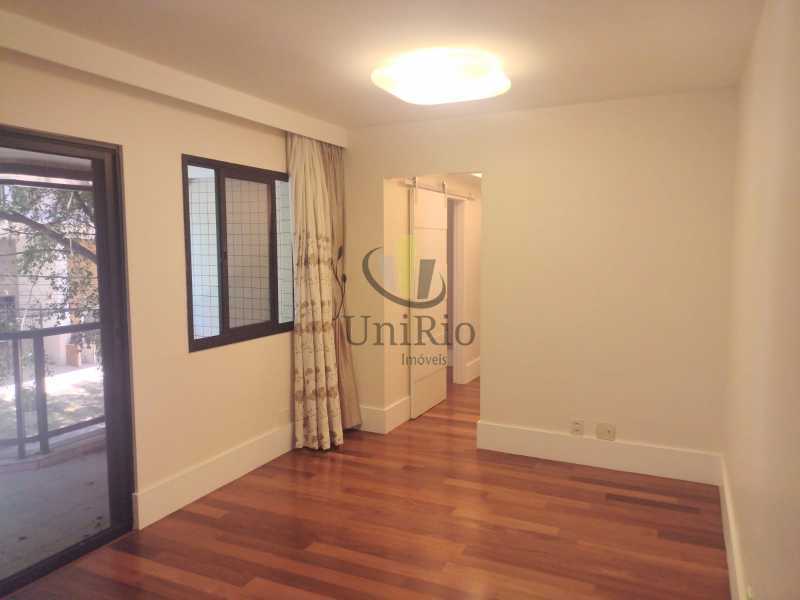 WhatsApp Image 2023-11-15 at 0 - 6