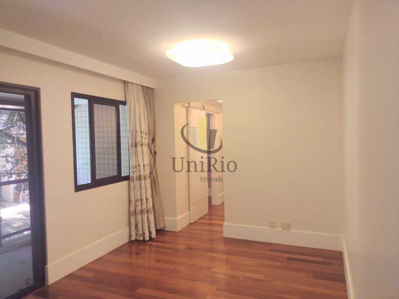 WhatsApp Image 2023-11-15 at 0 - 7