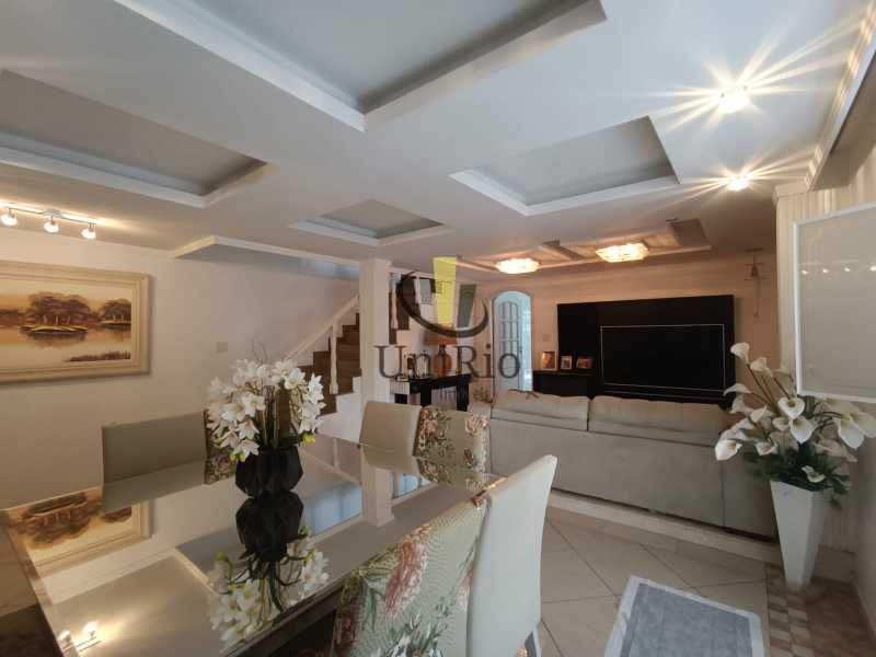 Conheça t2 do imóvel - Casa em Condomínio à venda Rua Tangará da Serra, Bangu, Rio de Janeiro - R$ 1.300.000 - BGCN30027 - 2 t2 - 2