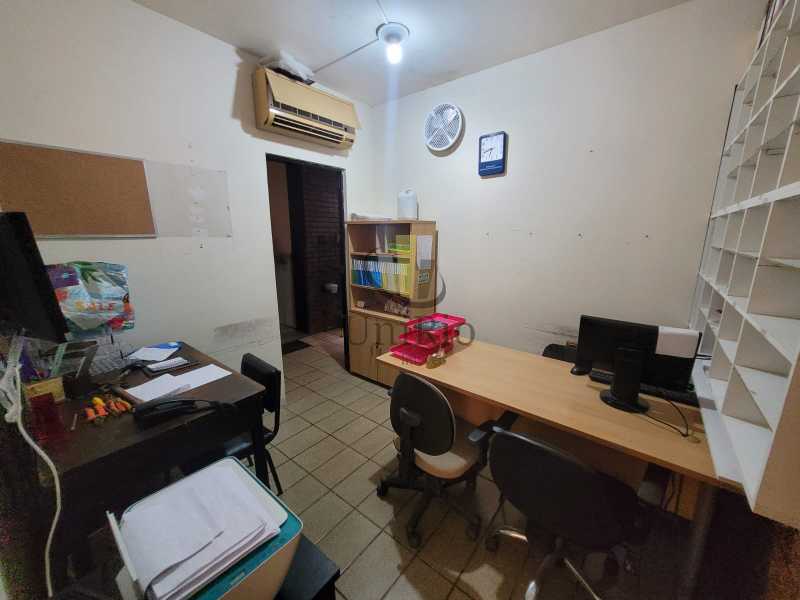 Conheça WhatsApp Image 2024-01-31 at 1 do imóvel - Casa em Condomínio 3 quartos à venda Freguesia (Jacarepaguá), Rio de Janeiro - R$ 580.000 - FRCN30185 - 26 WhatsApp Image 2024-01-31 at 1 - 26