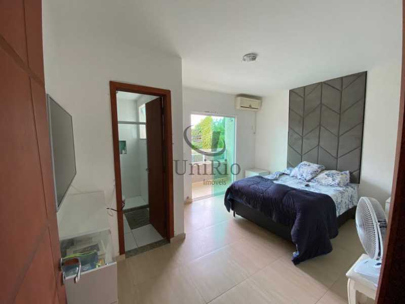 Conheça WhatsApp Image 2024-01-19 at 1 do imóvel - Casa em Condomínio 3 quartos à venda Freguesia (Jacarepaguá), Rio de Janeiro - R$ 475.000 - FRCN30180 - 2 WhatsApp Image 2024-01-19 at 1 - 2