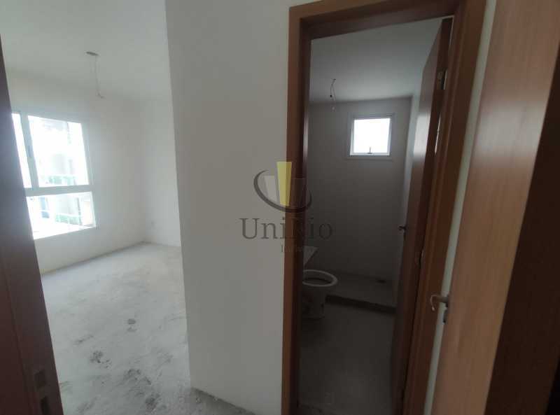 d35a79de-8d42-4190-8a24-707616 - 10