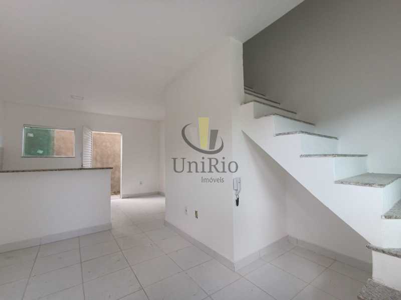 Conheça fc273d5f-3ead-48a1-ab9b-5a0340 do imóvel - Casa em Condomínio 2 quartos à venda Bangu, Rio de Janeiro - R$ 120.000 - BGCN20076 - 3 fc273d5f-3ead-48a1-ab9b-5a0340 - 3