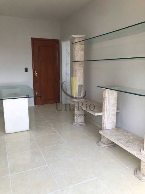 4dcf6447-53c6-4e91-95c6-999261 - 20