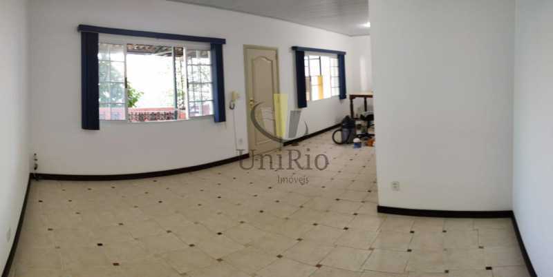 Conheça PHOTO-2024-06-13-10-58-22 4 do imóvel - Casa em Condomínio 3 quartos à venda Freguesia (Jacarepaguá), Rio de Janeiro - R$ 650.000 - FRCN30200 - 4 PHOTO-2024-06-13-10-58-22 4 - 4