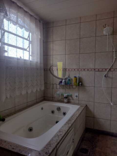 Conheça 10e2e9c7-451e-47e8-8f3f-71f2e6 do imóvel - Casa em Condomínio 4 quartos à venda Realengo, Rio de Janeiro - R$ 420.000 - BGCN40015 - 24 10e2e9c7-451e-47e8-8f3f-71f2e6 - 24