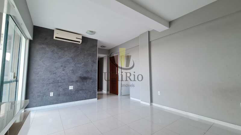 d25ee6de-1c20-449d-8f2e-f0b017 - 2