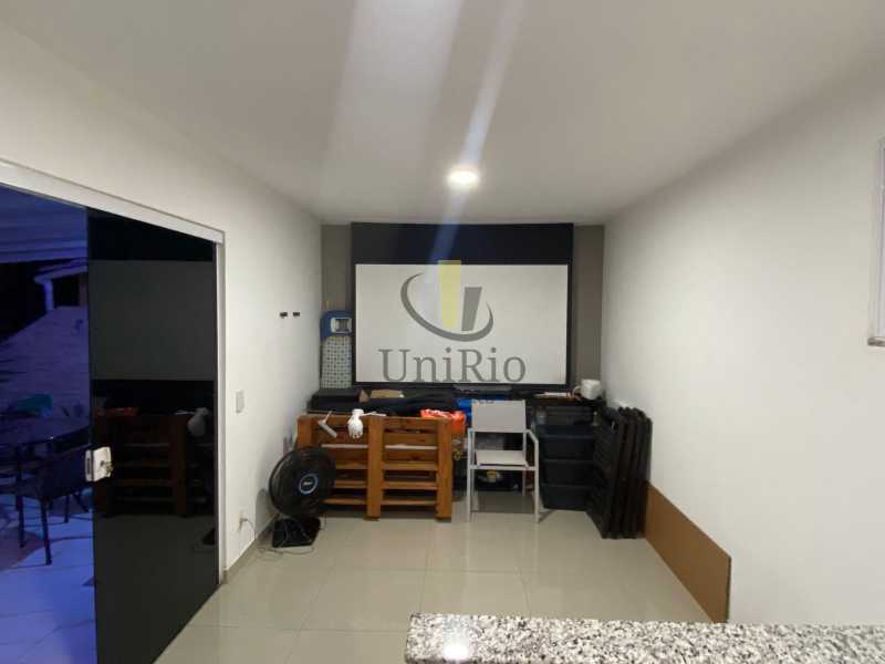 Conheça WhatsApp Image 2024-08-24 at 1 do imóvel - Casa em Condomínio 3 quartos à venda Tanque, Rio de Janeiro - R$ 385.000 - FRCN30205 - 12 WhatsApp Image 2024-08-24 at 1 - 12