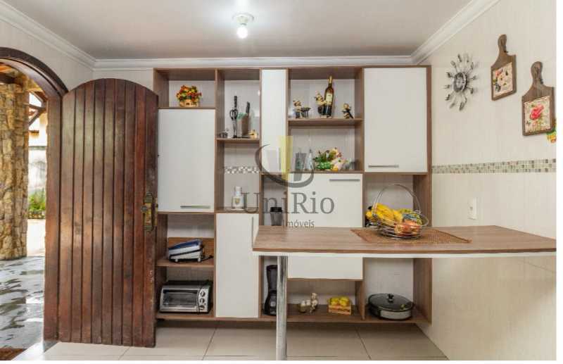 Conheça WhatsApp Image 2024-09-03 at 1 do imóvel - Casa em Condomínio 5 quartos à venda Taquara, Rio de Janeiro - R$ 990.000 - FRCN50030 - 26 WhatsApp Image 2024-09-03 at 1 - 26