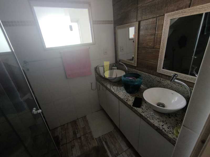 Conheça 687e2e05-2bf0-4a8f-b123-2844bb do imóvel - Casa 3 quartos à venda Bangu, Rio de Janeiro - R$ 295.000 - BGCA30078 - 17 687e2e05-2bf0-4a8f-b123-2844bb - 17