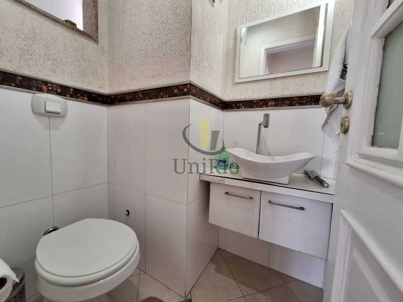1580d920-3aed-4527-a916-126896 - 8