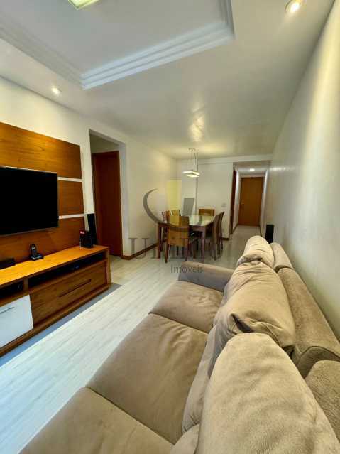 Conheça WhatsApp Image 2024-11-05 at 1 do imóvel - Apartamento 3 quartos à venda Taquara, Rio de Janeiro - R$ 405.000 - FRAP30711 - 3 WhatsApp Image 2024-11-05 at 1 - 3