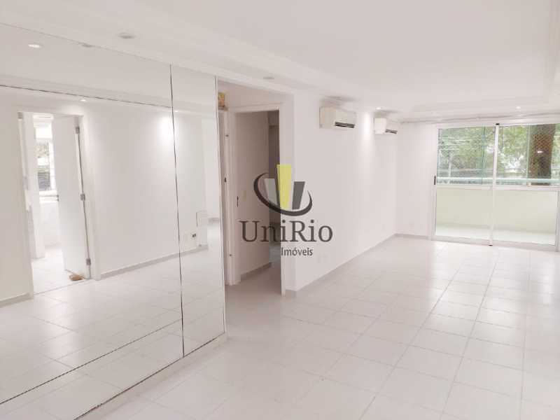 Conheça WhatsApp Image 2024-11-30 at 1 do imóvel - Apartamento 2 quartos à venda Freguesia (Jacarepaguá), Rio de Janeiro - R$ 500.000 - FRAP22228 - 2 WhatsApp Image 2024-11-30 at 1 - 2